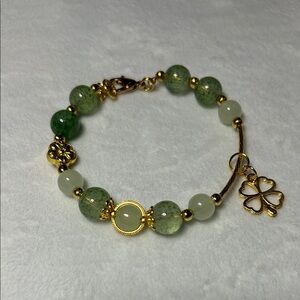 Elegant Green and Gold Beaded Bracelet